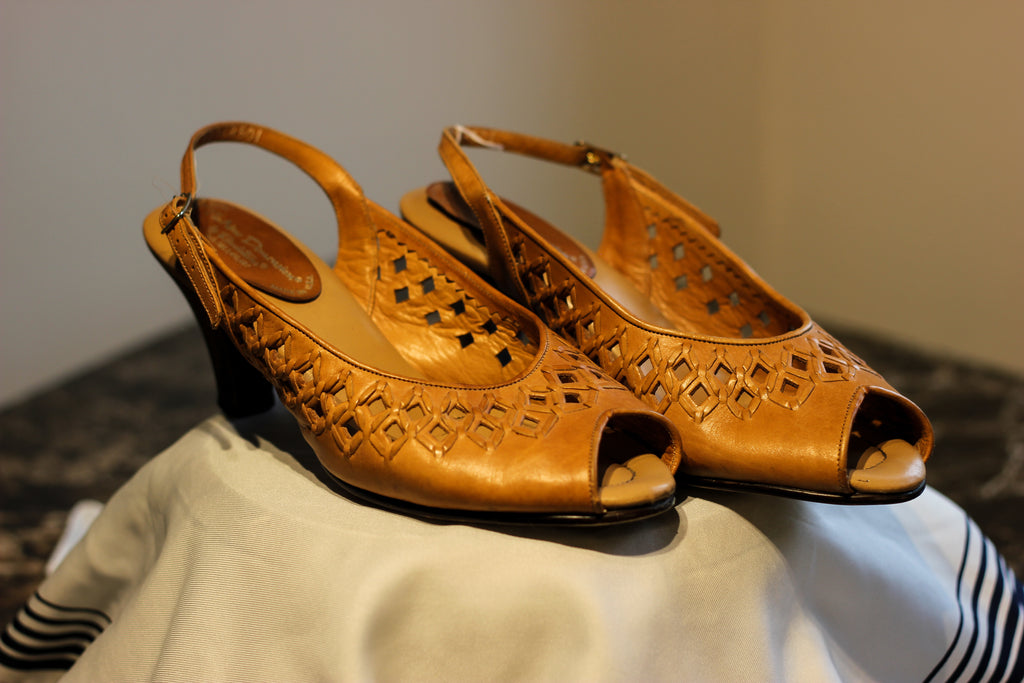 Late 1960's "The New Dimension" by Revelations Leather Heels
