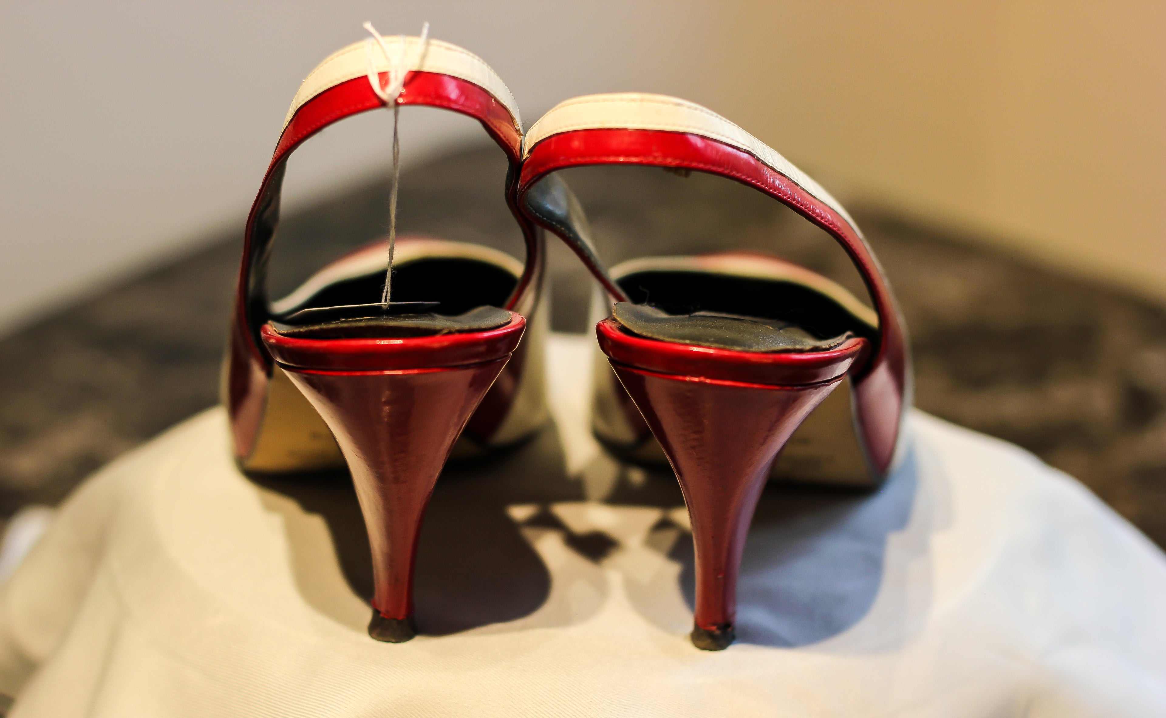 1980's Jamin Brand Leather Slingback Heels