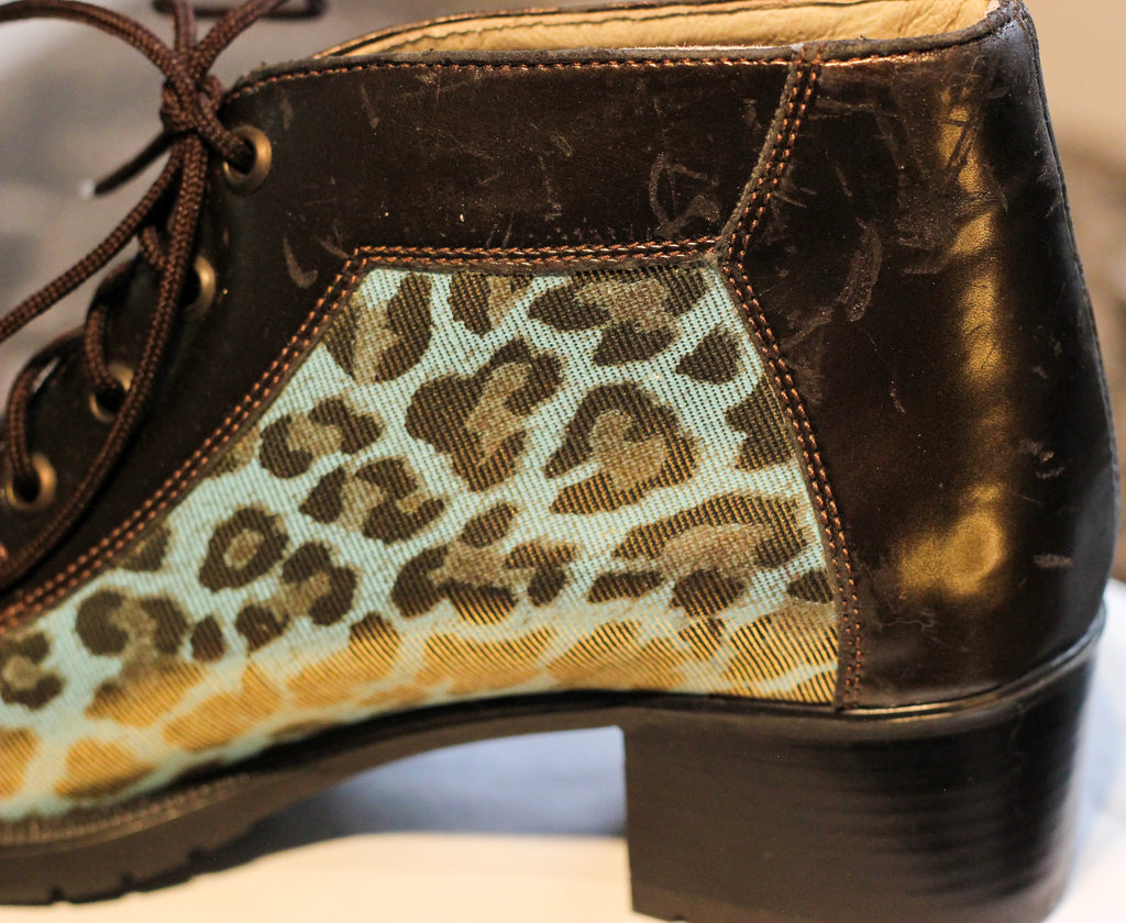 1980's "Nycole St-Louis Collection" Brand Booties