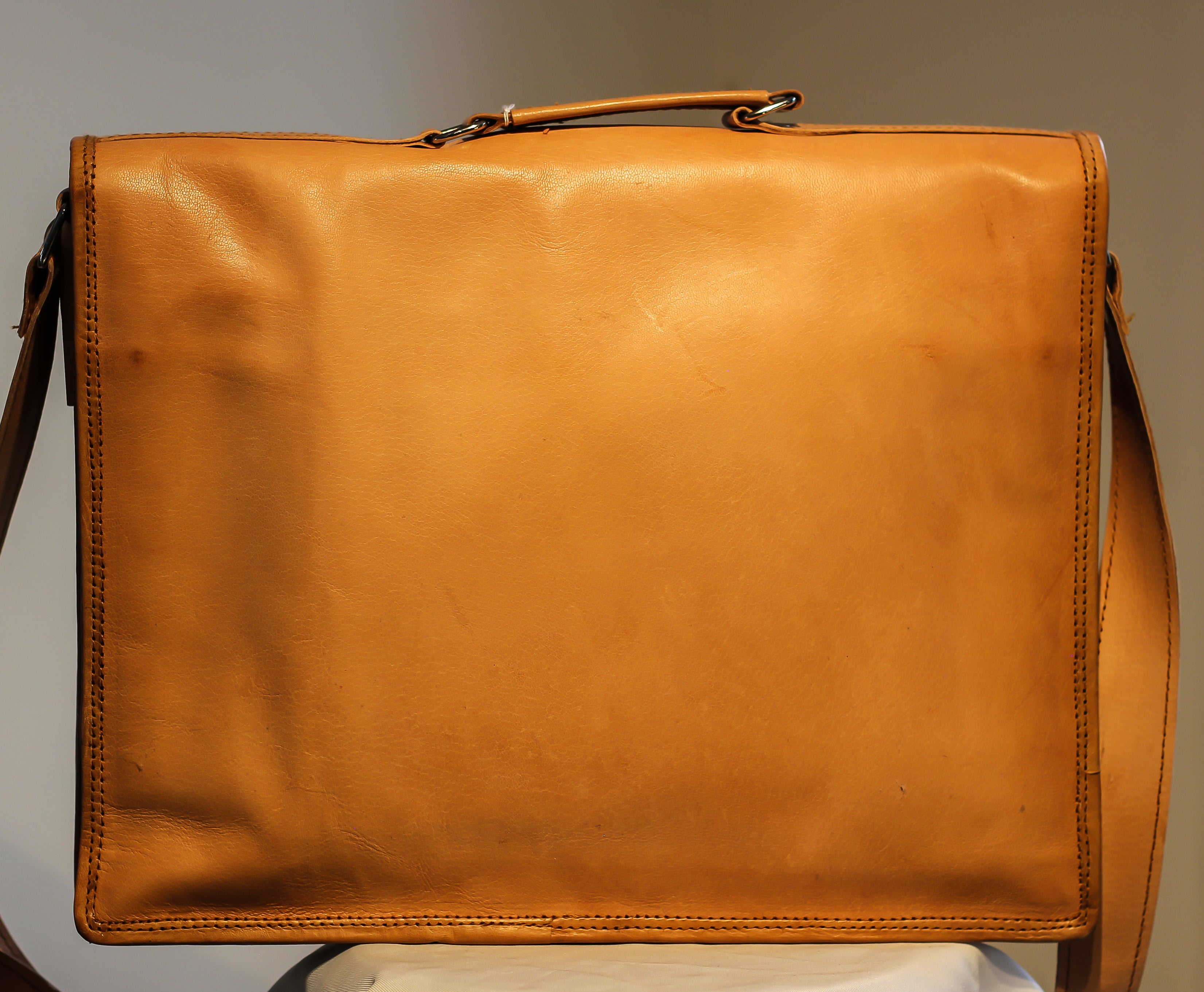 Handcrafted Vintage-Inspired Leather Messenger Bag
