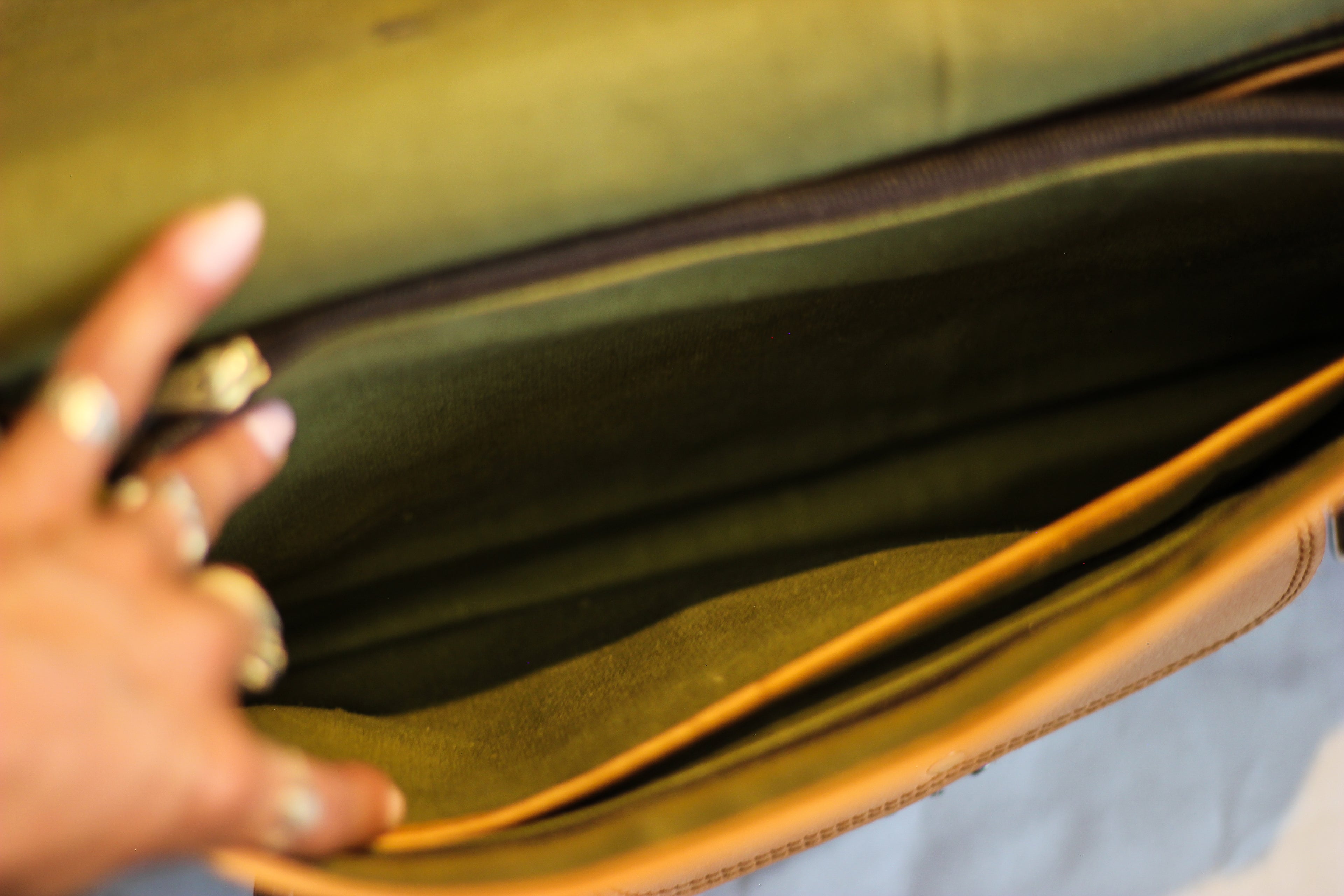 Handcrafted Vintage-Inspired Leather Messenger Bag