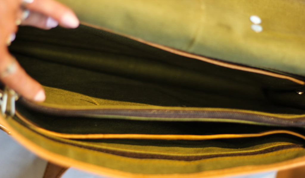 Handcrafted Vintage-Inspired Leather Messenger Bag